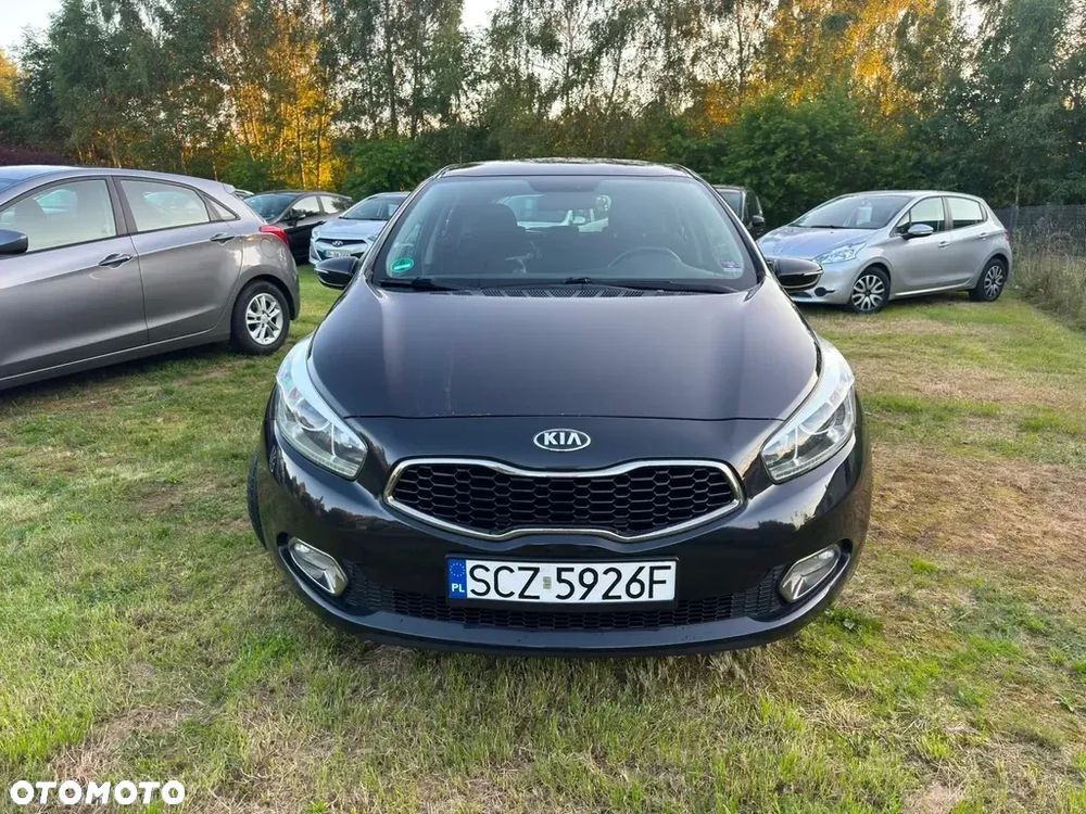 Kia Ceed 1.4 CVVT Dream Team Edition - 22