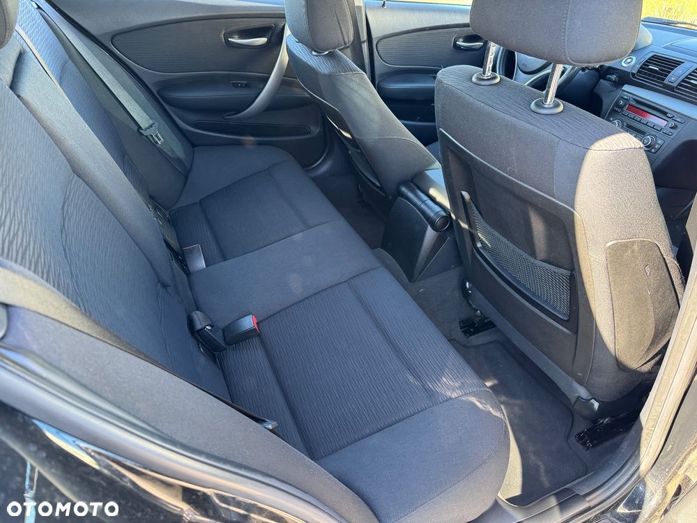 BMW Seria 1 118d DPF Edition Lifestyle - 24