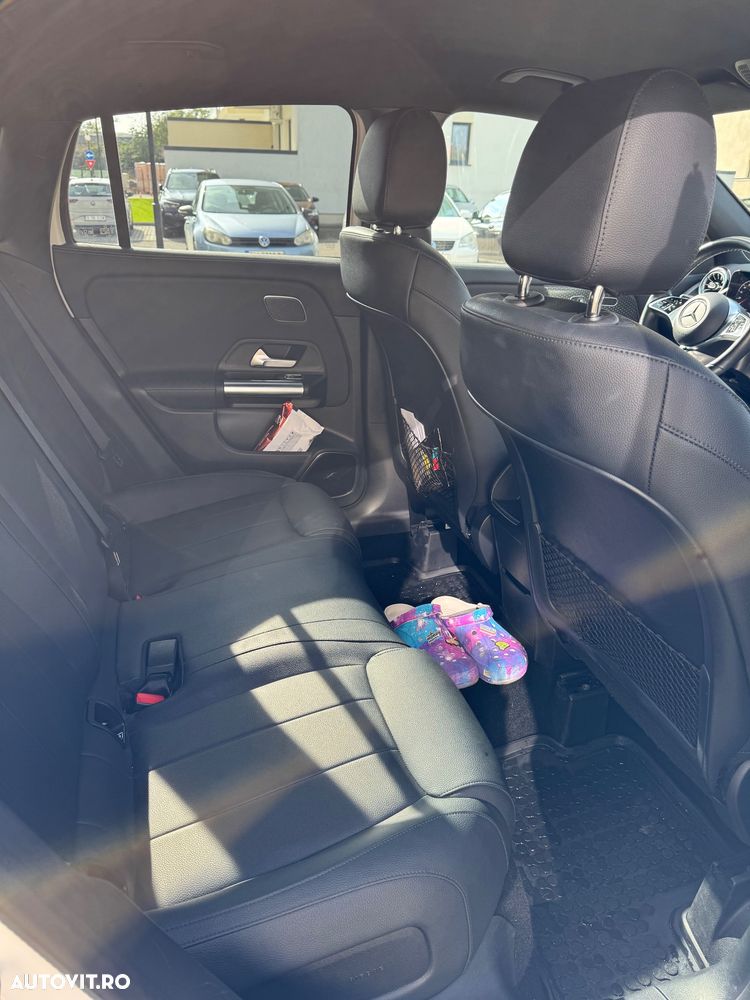 Mercedes-Benz GLA 220 4MATIC MHEV - 7
