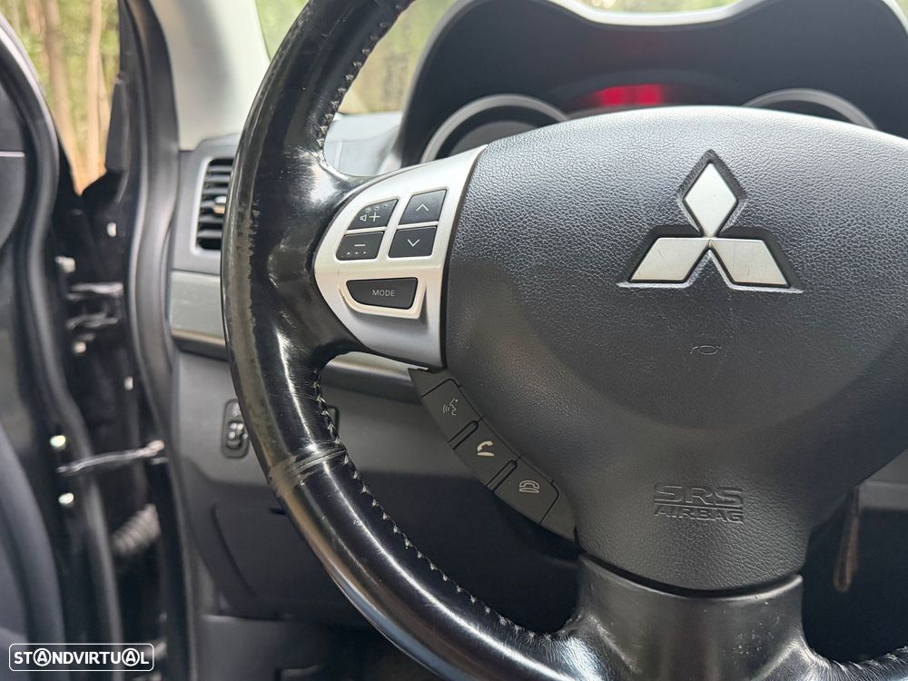 Mitsubishi Lancer 2.0 DI-D Intense + Pk Co. FPF - 46