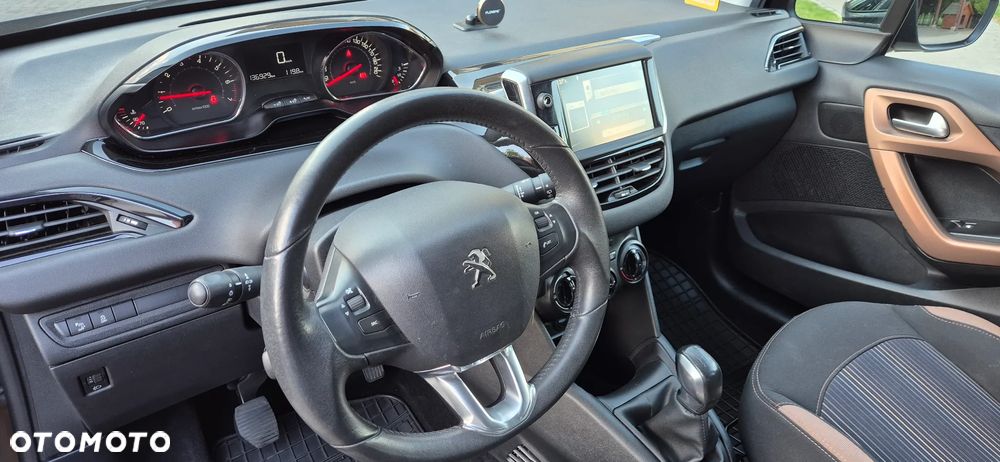 Peugeot 208 1.2 VTi Style - 14