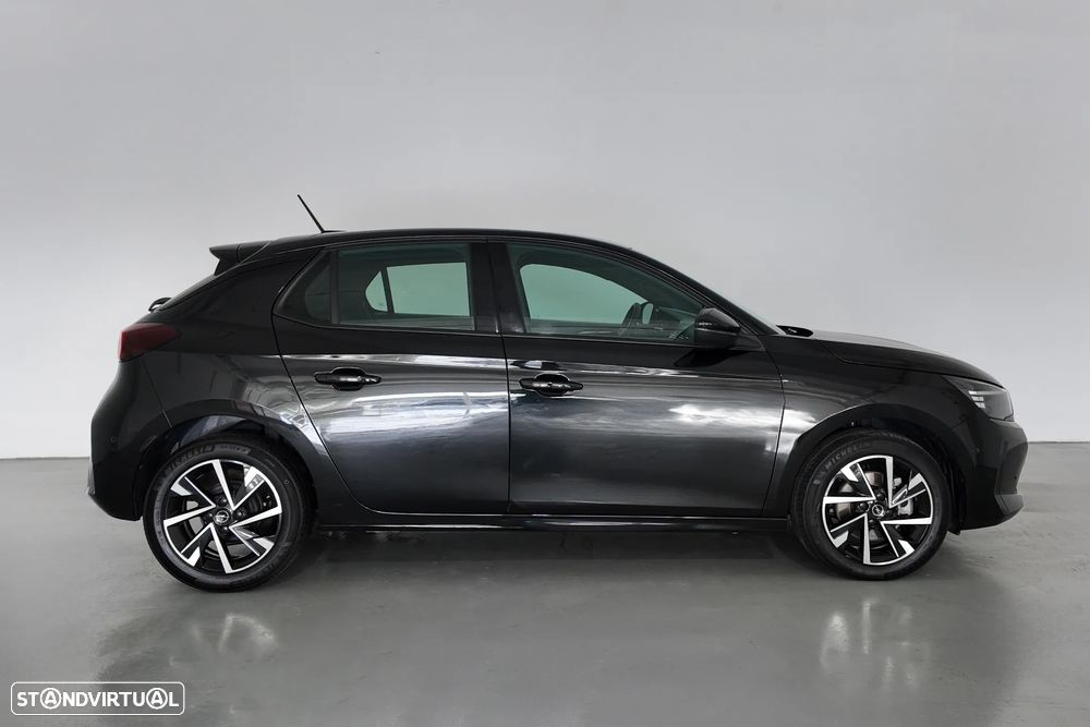 Opel Corsa 1.2 T GS - 2