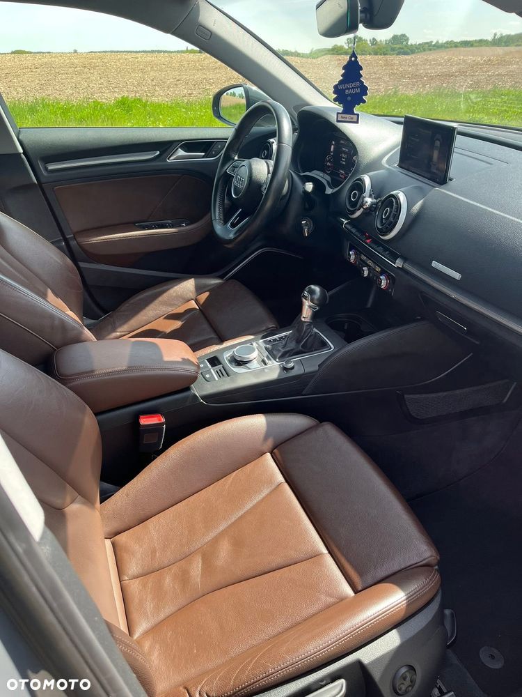 Audi A3 Sportback 2.0 TDI S tronic - 10