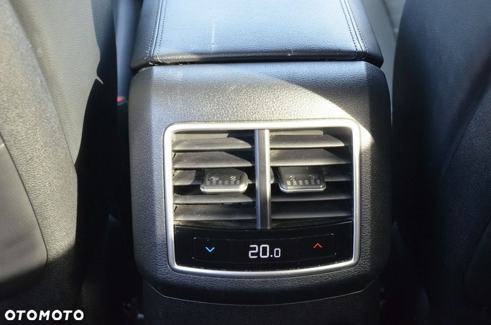 Kia Sportage 1.6 T-GDI PHEV Anniversary 4WD - 32