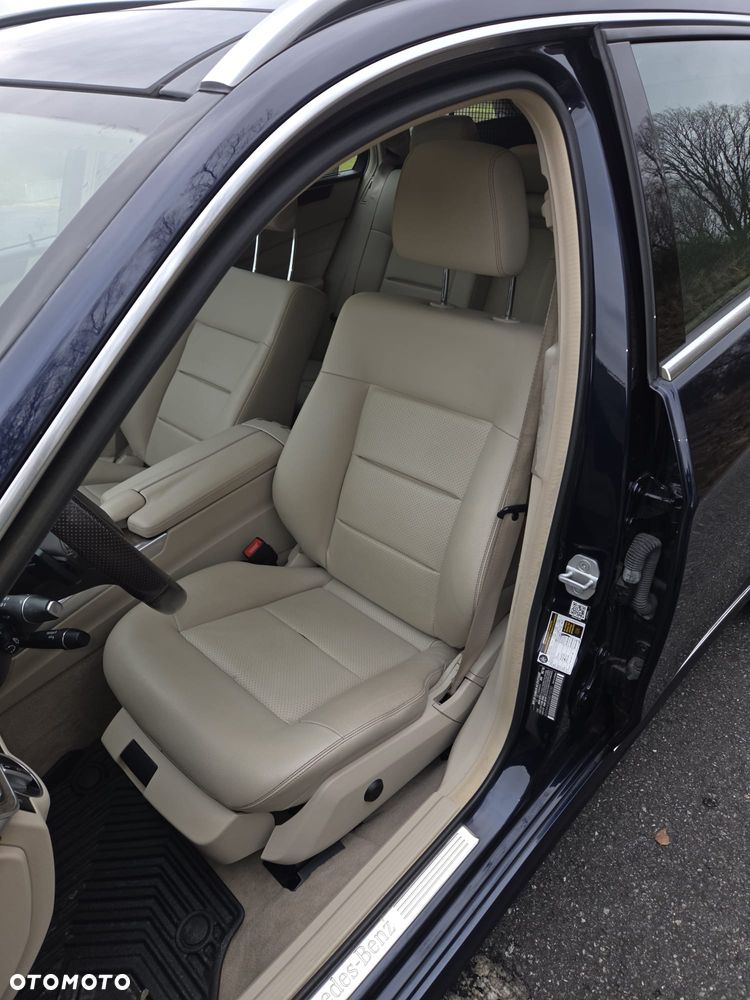 Mercedes-Benz Klasa E 350 4Matic 7G-TRONIC - 12