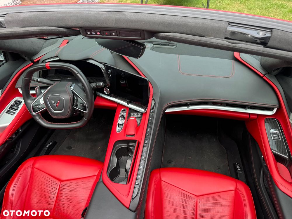 Chevrolet Corvette - 13