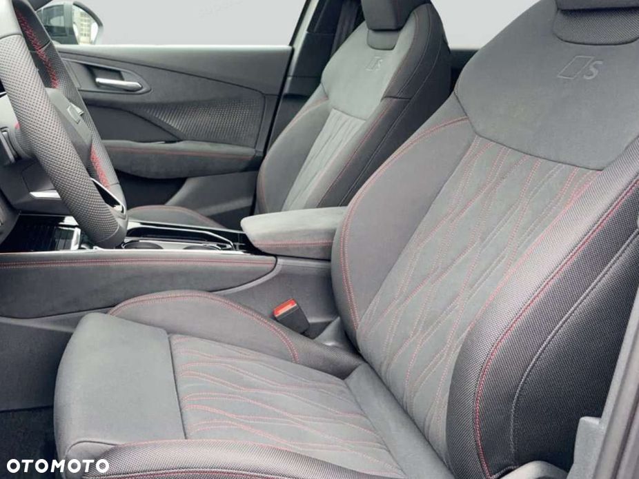 Audi Q3 35 TFSI mHEV S-Line S tronic - 6