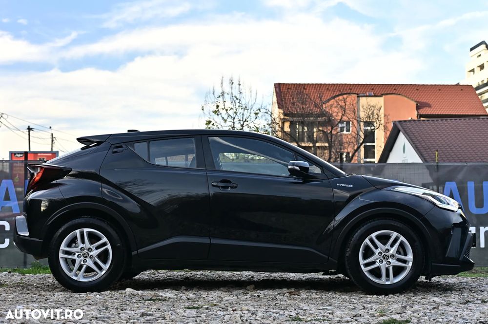 Toyota C-HR Hybrid Flow - 8