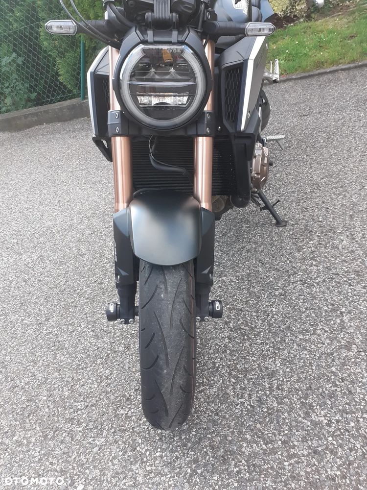 Honda CB - 22