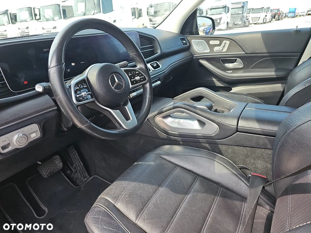 Mercedes-Benz GLE - 11
