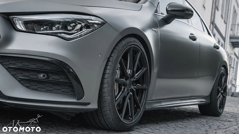 Mercedes-Benz CLA - 16