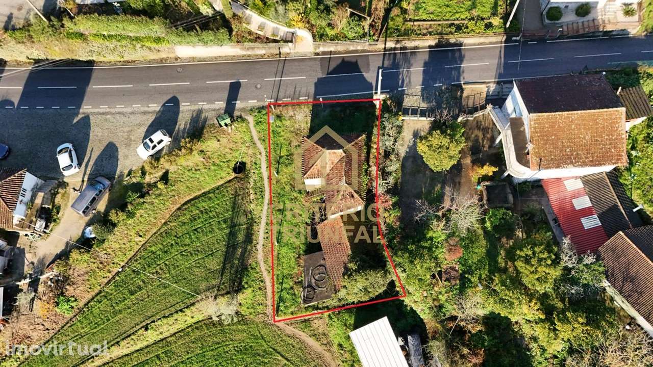 Moradia para Restaurar em Mancelos - Grande imagem: 2/21