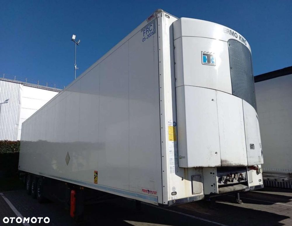 Schmitz Cargobull SKO FP 60 ThermoKing SLXi 300 - 2