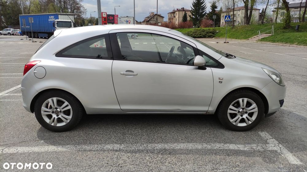 Opel Corsa 1.3 CDTI 111 - 2