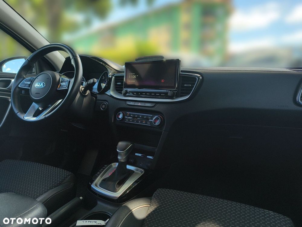 Kia Ceed - 23