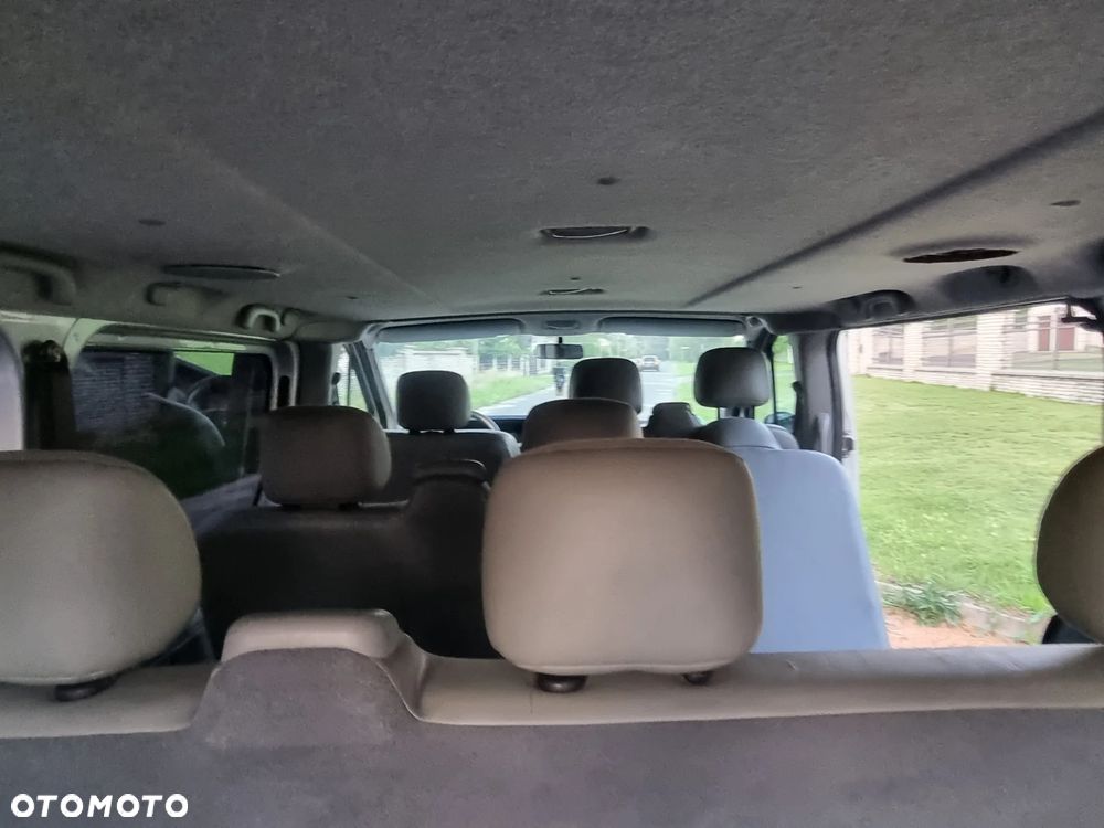 Opel Vivaro L2H1 2.9t - 27