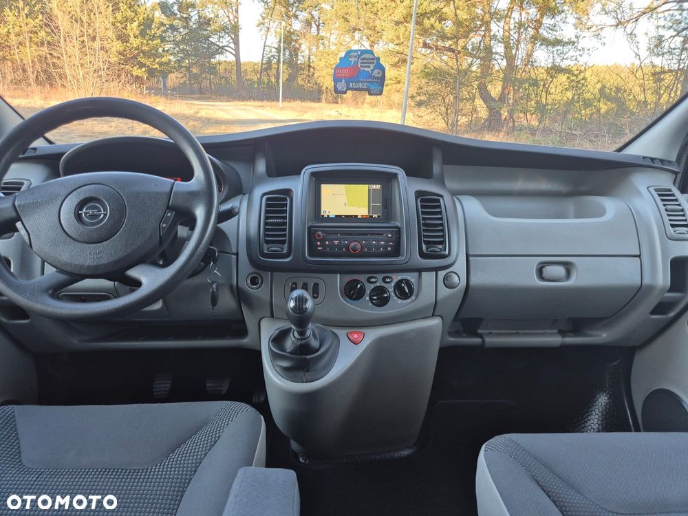 Opel Vivaro - 6