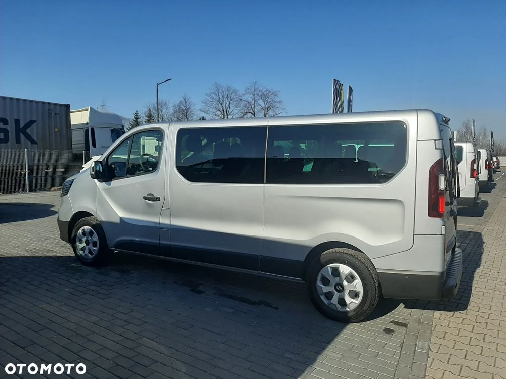 Renault Trafic 2.0 dCi EDC - 18