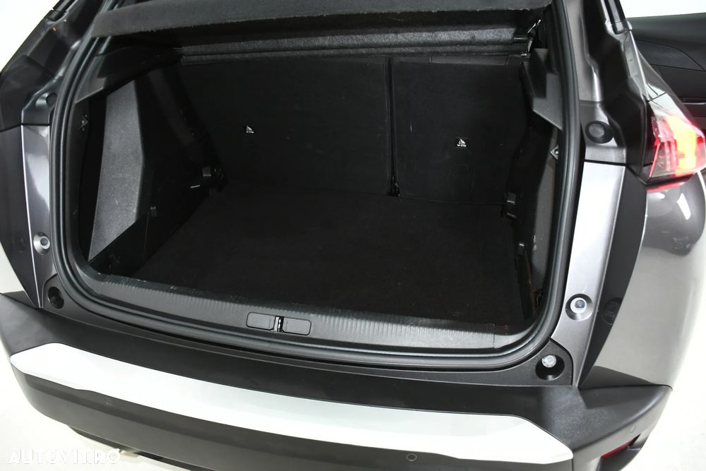 Peugeot 2008 1.2 L PureTech STT EAT8 Allure - 30