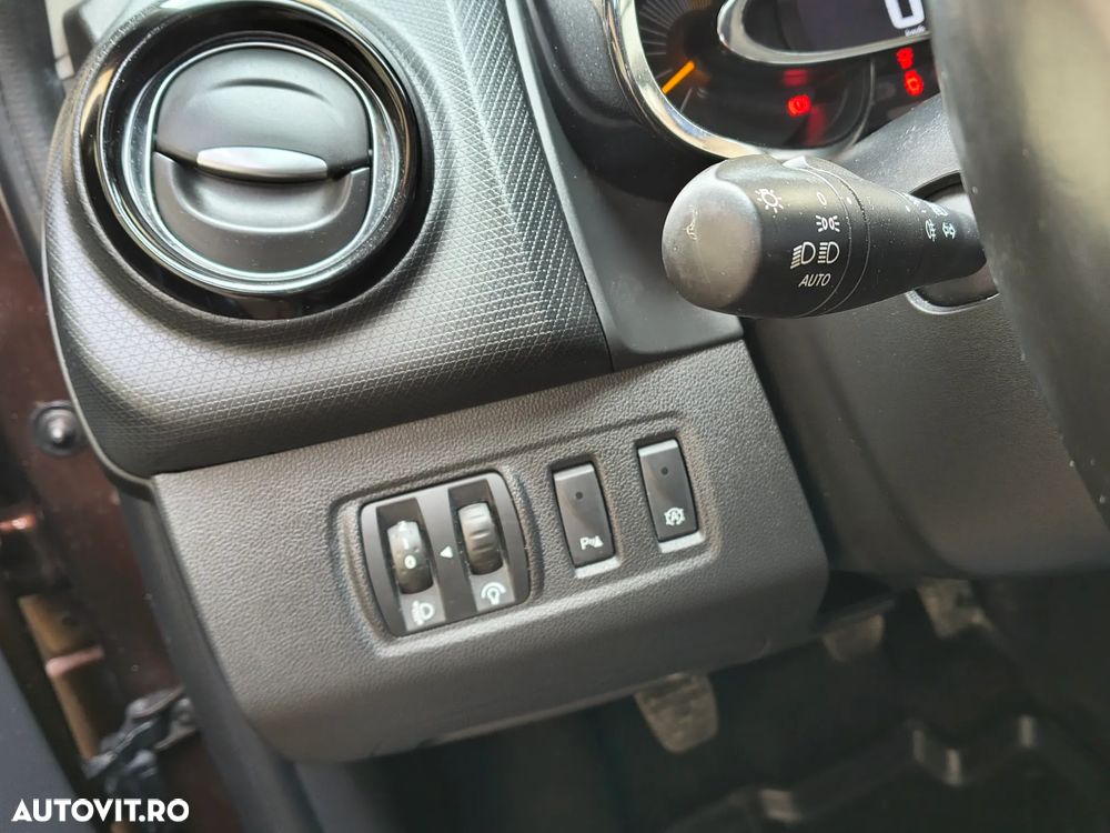 Renault Clio Energy TCe 90 Start & Stop Luxe - 26