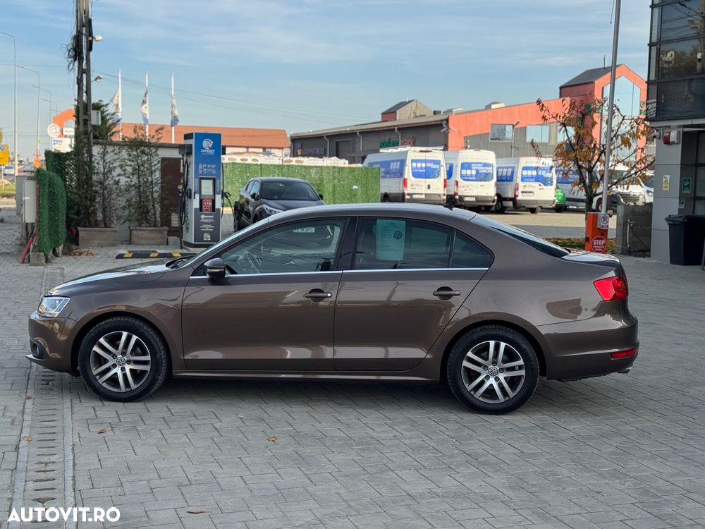 Volkswagen Jetta 1.4 TSI Highline - 31