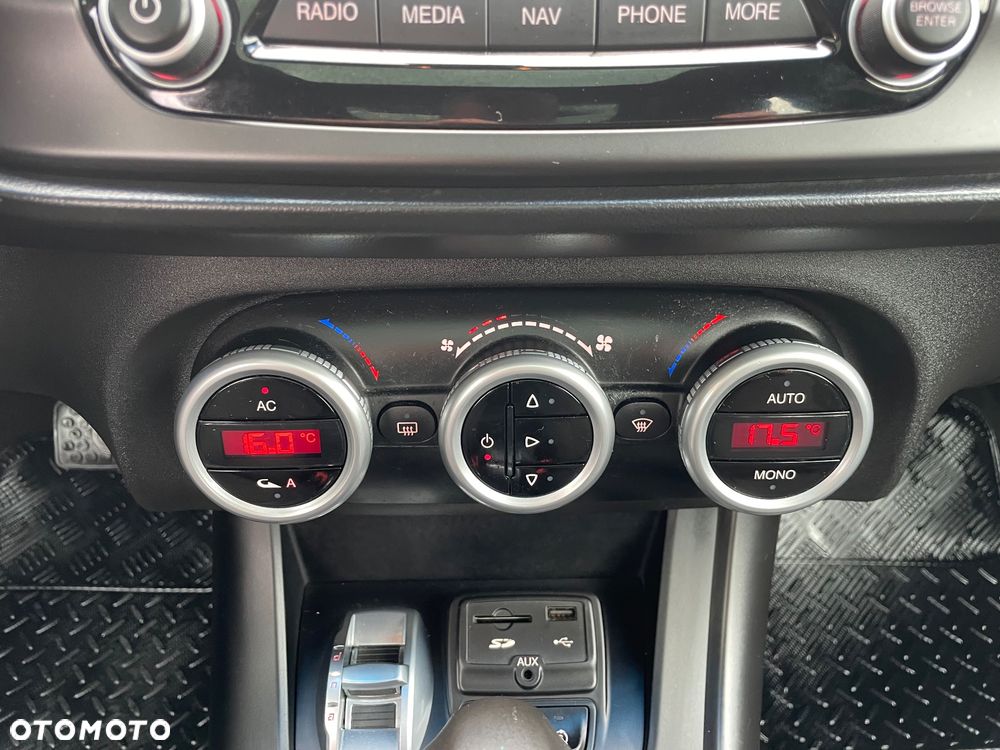 Alfa Romeo Giulietta 2.0 JTDM 16V TCT Turismo - 39