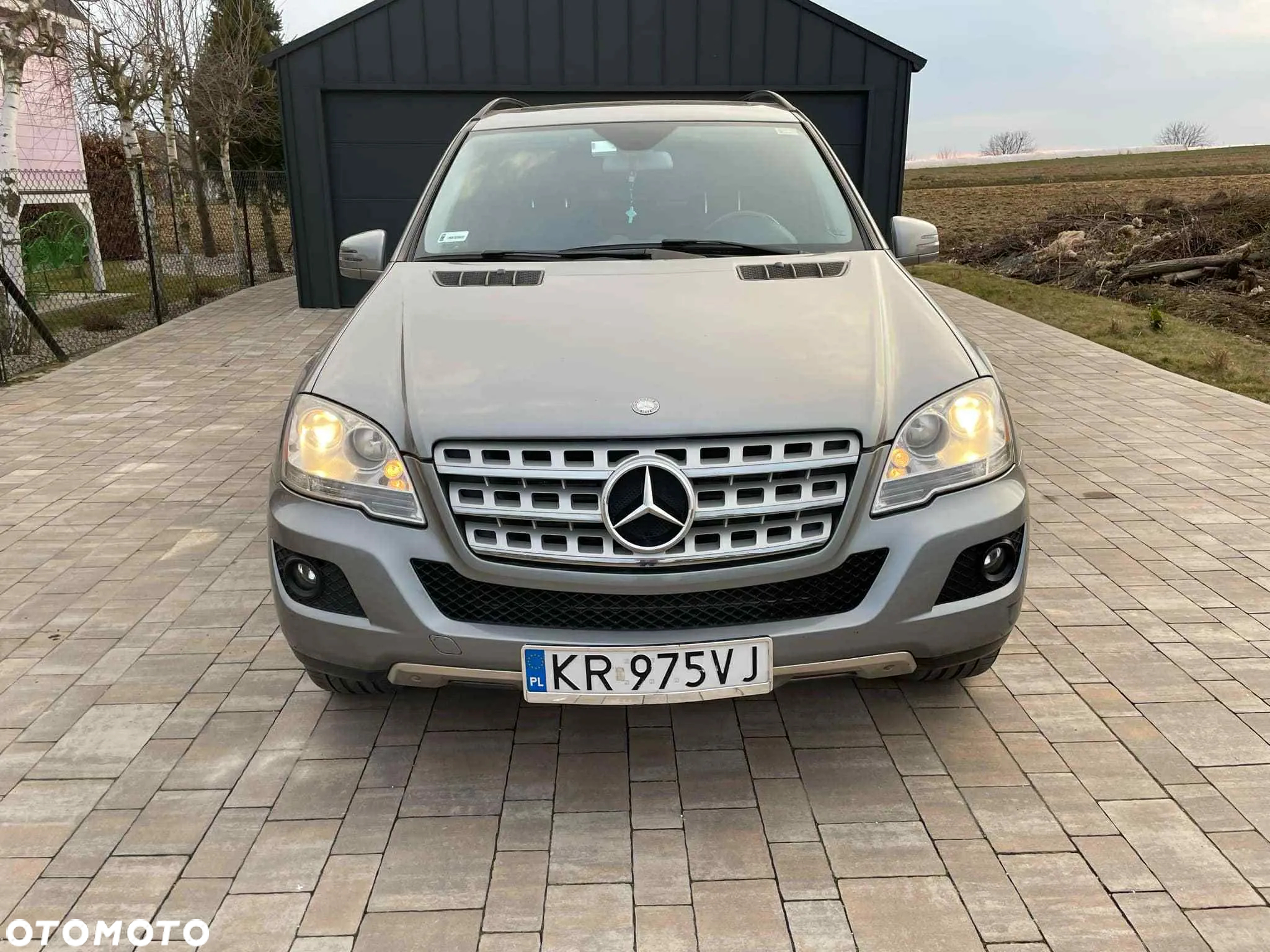 Mercedes-Benz ML 350 BlueTec 4-Matic - 5