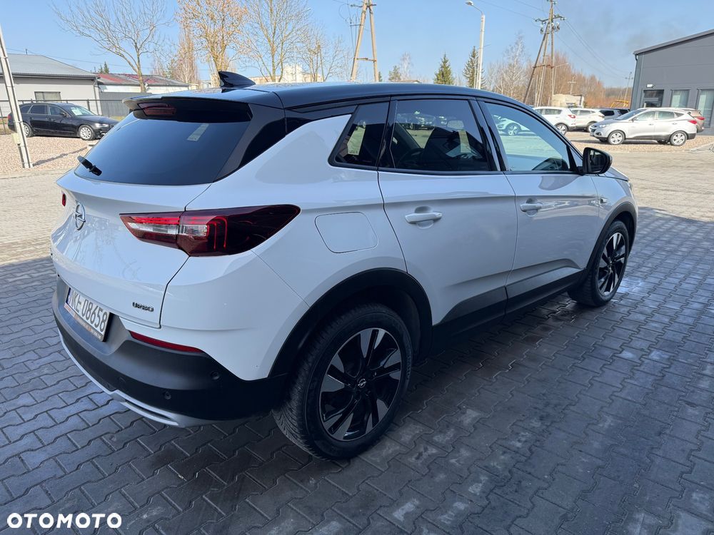 Opel Grandland X 1.2 Start/Stop Design Line - 11