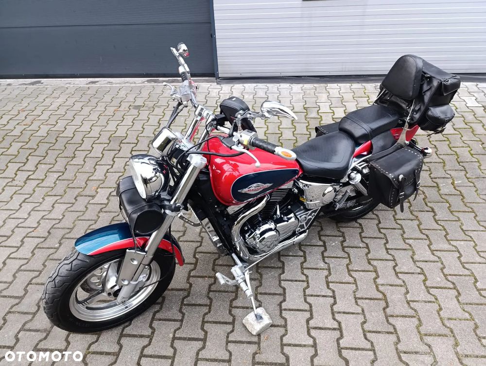 Suzuki Marauder - 13