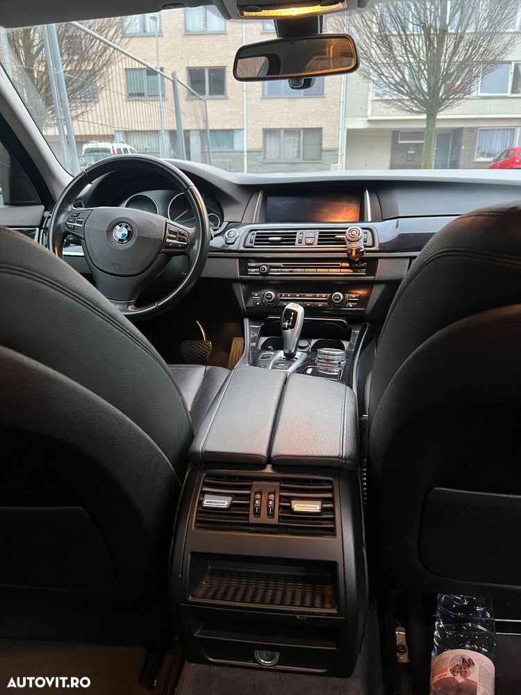BMW Seria 5 518d Aut. - 8