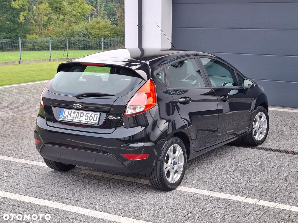 Ford Fiesta 1.25 Champions Edition - 9