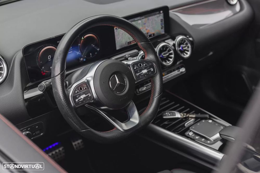 Mercedes-Benz GLA 180 d AMG Line - 10