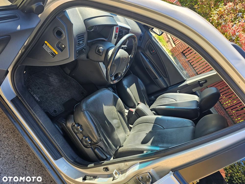 Hyundai Tucson 2.0 CRDi VGT 2WD Automatik GLS - 28