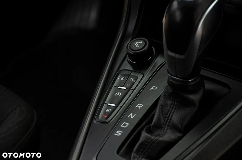 Ford Focus - 13