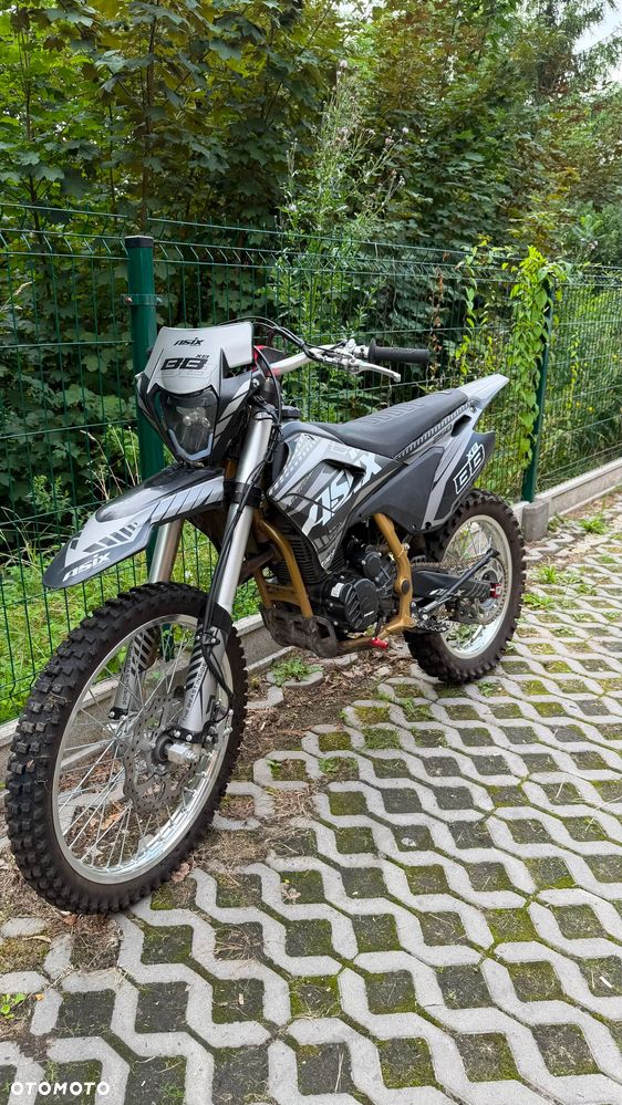 ASIX XB-88 250cc - 3