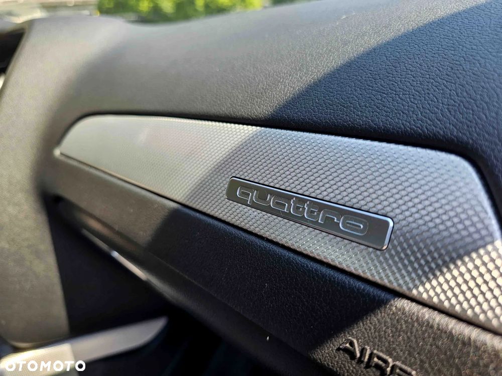 Audi A4 Avant 2.0 TDI Quattro S tronic - 20