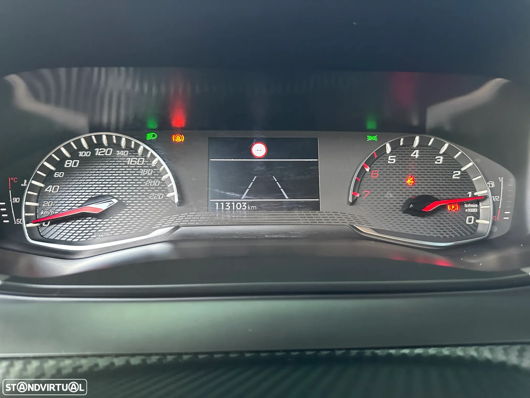 Peugeot 208 1.5 BlueHDi Allure Pack - 11