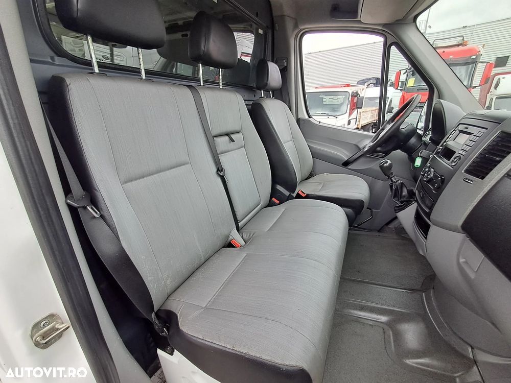 Volkswagen crafter furgon 2.0 tdi 136cp manual - 23