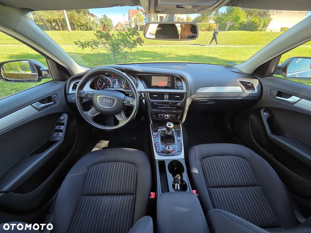 Audi A4 Avant 2.0 TDI DPF Ambition - 19