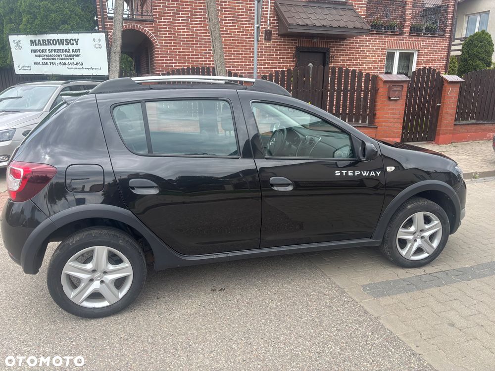 Dacia Sandero Stepway TCe 90 (S&S) Celebration - 4