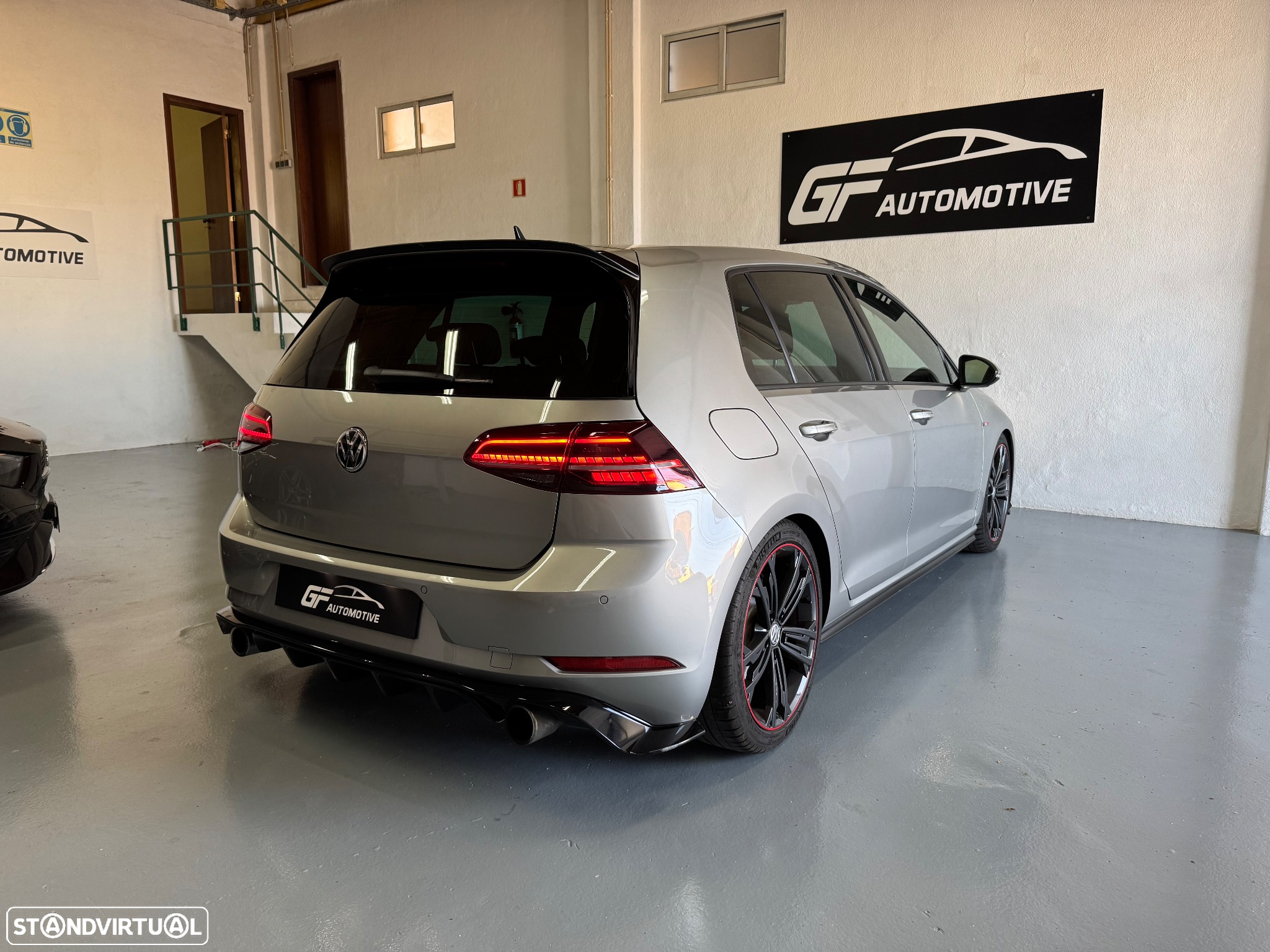 VW Golf 2.0 TSI GTI DSG Performance - 10