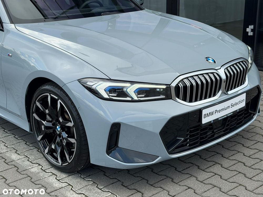 BMW Seria 3 330i xDrive M Sport sport - 10