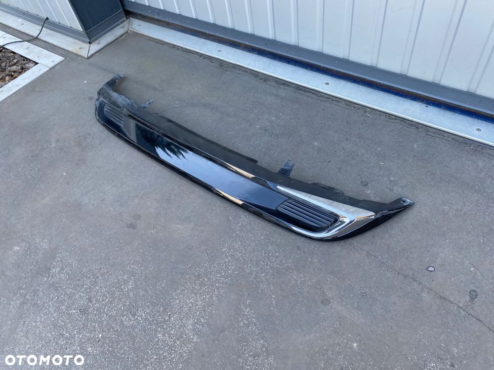 Toyota Corolla E21 E210 KOMBI TOURING Lift SPOILER NAKŁADKA LISTWA DYFUZOR DOKŁADKA DOLNA DO ZDERZAKA TYLNEGO W NA ZDERZAK TYLNY TYŁ  52453-02250 5245302250 52724-02030 5272402030 Hybrid HYBRYDA  spojler 210 E 21+ chrom lewy - 1