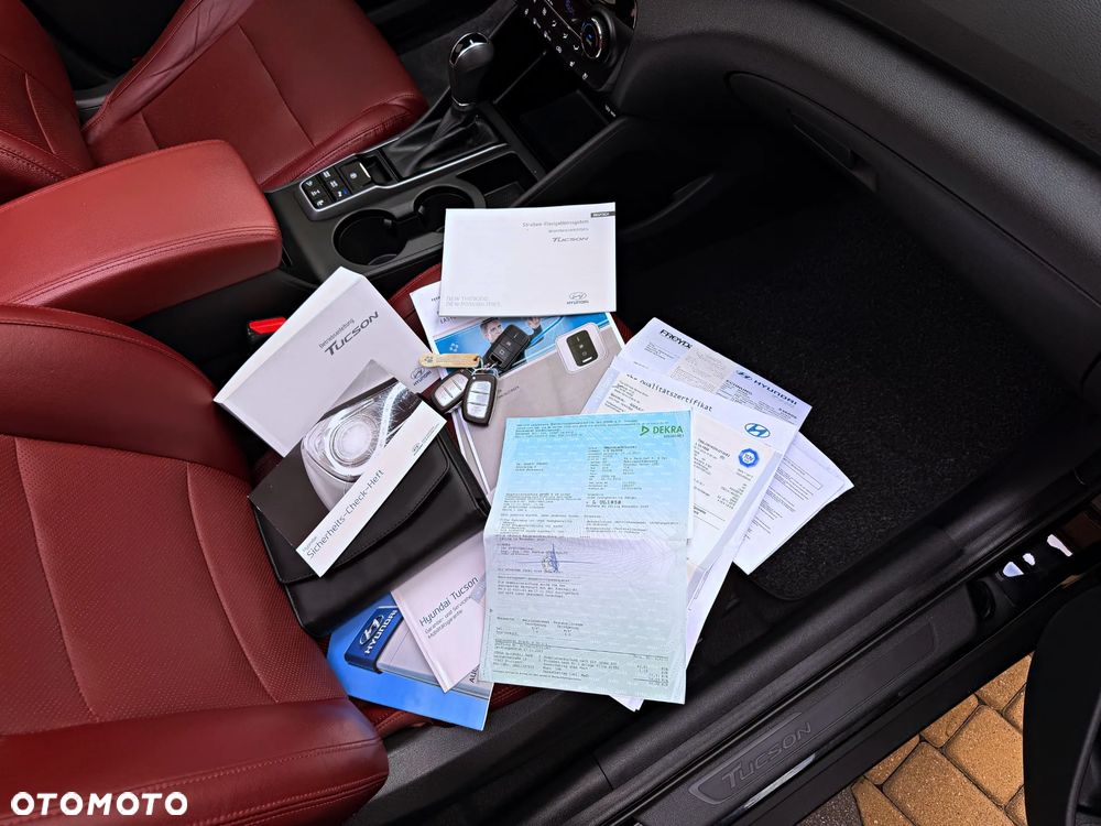 Hyundai Tucson 2.0 CRDI 4WD Automatik Premium - 40