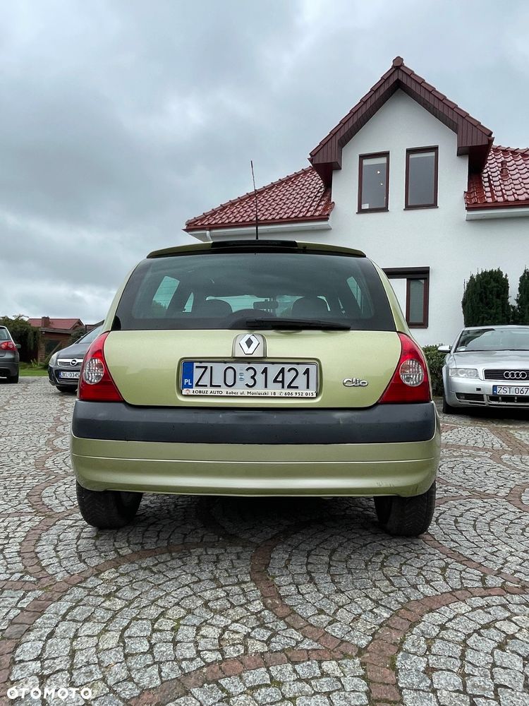 Renault Clio 1.2 16V 75 Expression - 7