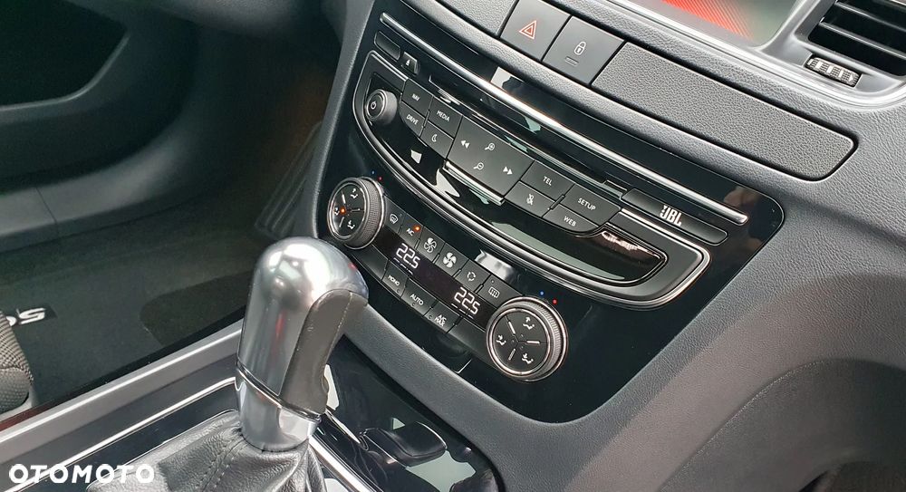 Peugeot 508 RXH BlueHDi 180 EAT6 Stop&Start - 22