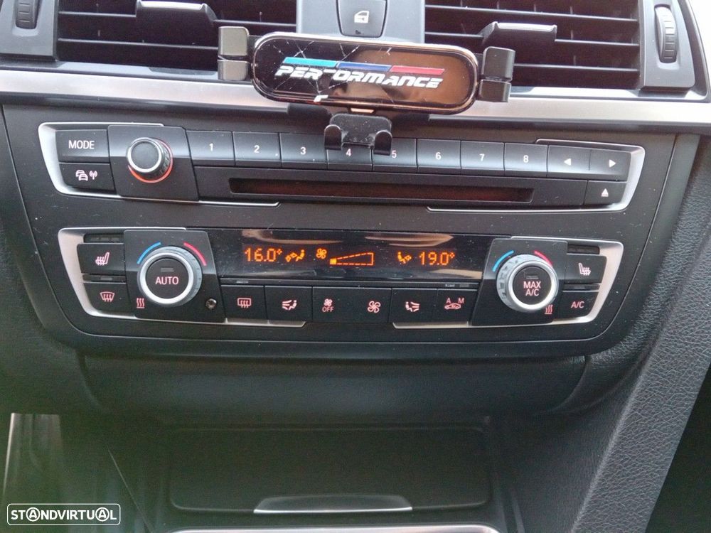 Botão / interruptor do AC BMW 3 Gran Turismo (F34) - 1