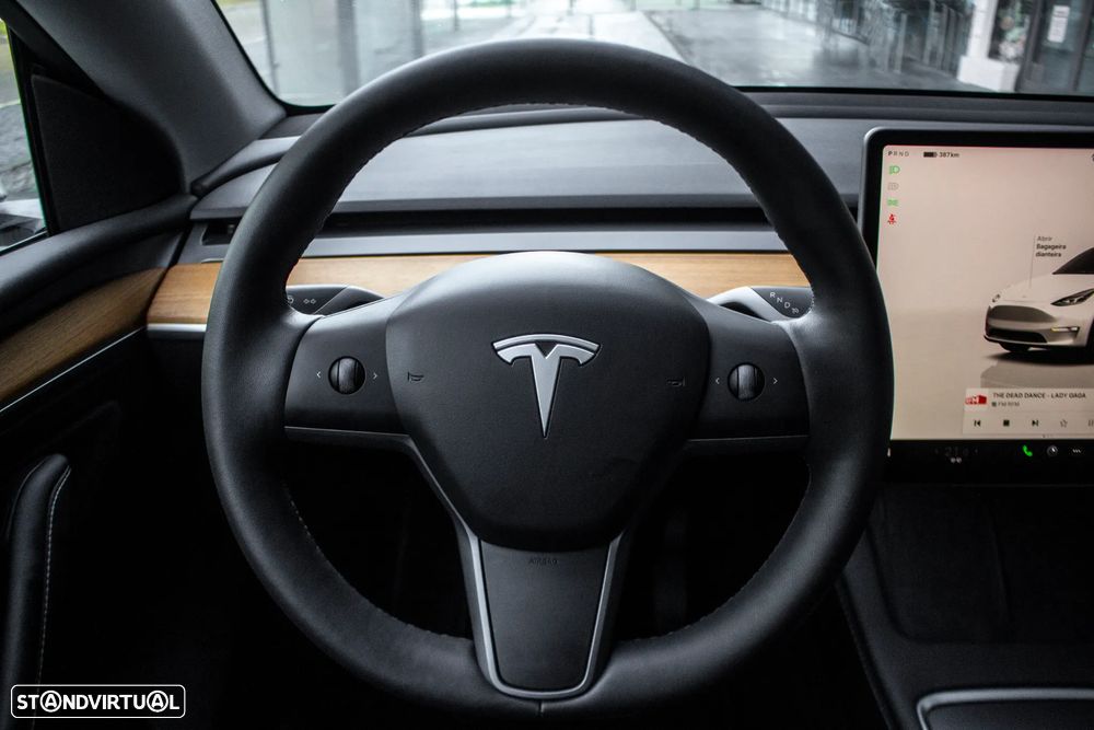 Tesla Model Y Long Range Tração Integral - 13