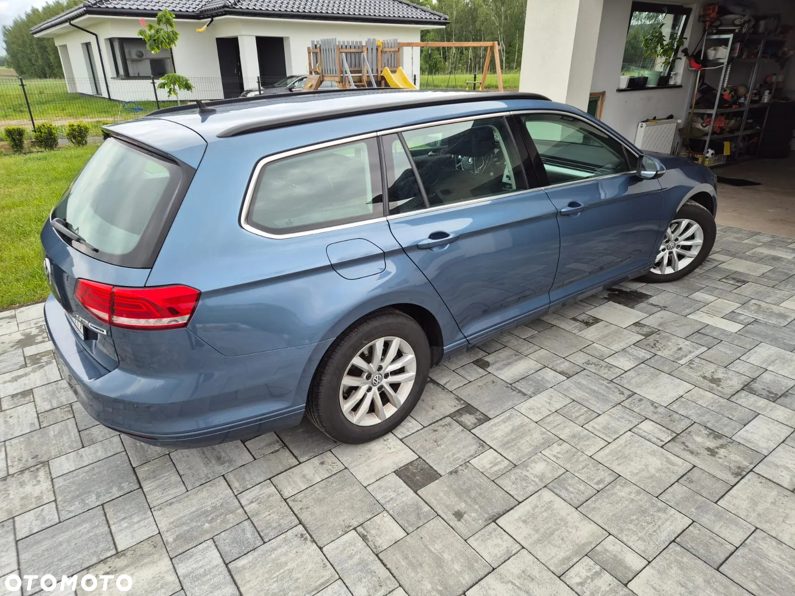 Volkswagen Passat - 9