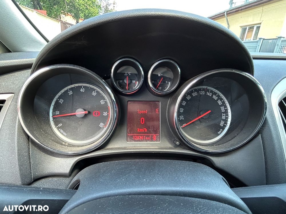 Opel Astra 1.4 ECOTEC Essentia - 3
